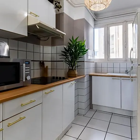 Junglappart T3 Familial Proche Gare & Centre I Garage Inclus Par Cn Loc Apartment *
